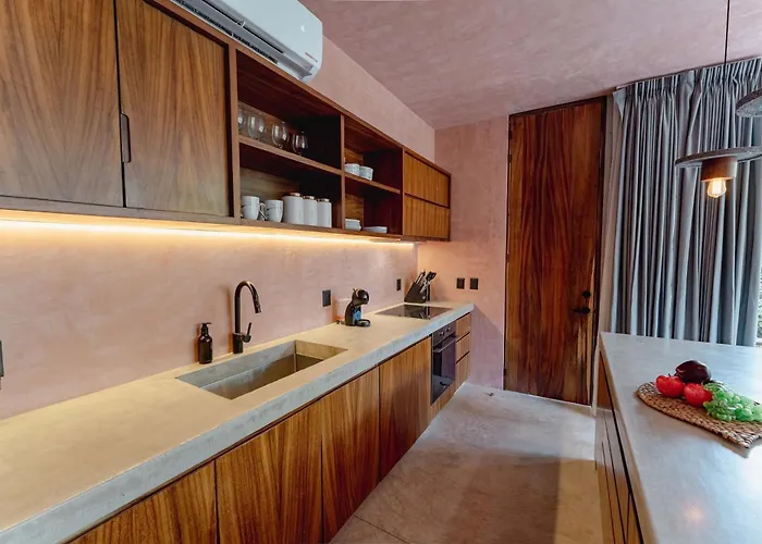 Modern 3br With 2 Pools & Rooftop Lounge Villa *