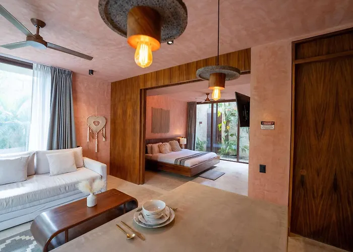 Modern 3br With 2 Pools & Rooftop Lounge Villa