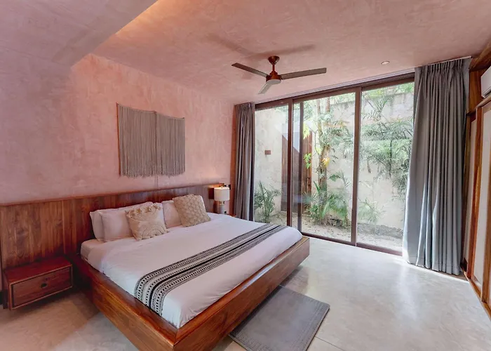 Modern 3br With 2 Pools & Rooftop Lounge *