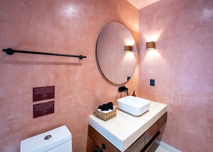 Modern 3br With 2 Pools & Rooftop Lounge Villa *